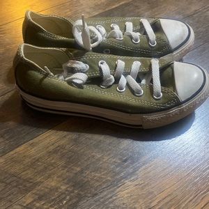 NWOT converse green shoes size 13